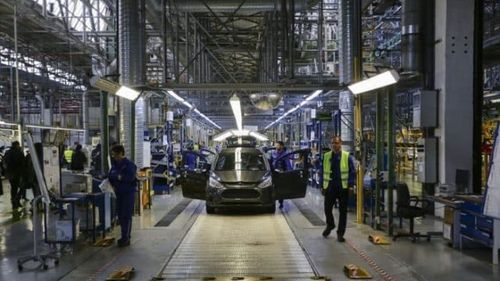Comisia lansează discuții strategice privind viitorul industriei auto europene, în ianuarie / Sectorul, afectat de scăderi de vânzări și restructurări