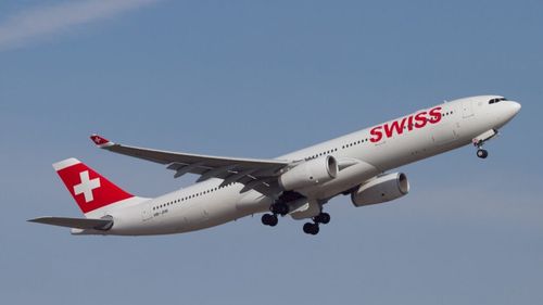 Compania Lufthansa echipează avioanele filialei sale elvețiene, Swiss Air, cu greutăți de plumb pentru a echilibra locurile mai grele de la clasa întâi