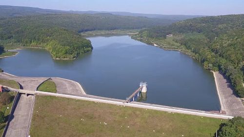 Va fi refacută fundaţia la Bazinul de Apă Curată Lunca Mare de Doftana, ceea ce implică golirea sa completă