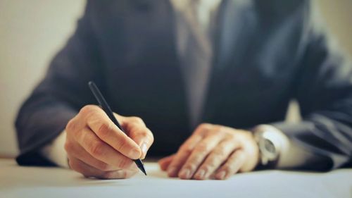 Numărul înmatriculărilor de persoane fizice şi juridice a scăzut anul trecut cu 14% față de 2023