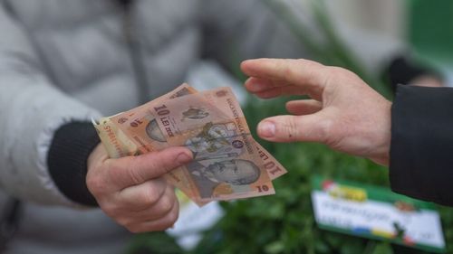 USR afirmă că Guvernul a trimis proiectul privind pensiile speciale în Parlament fără impact bugetar