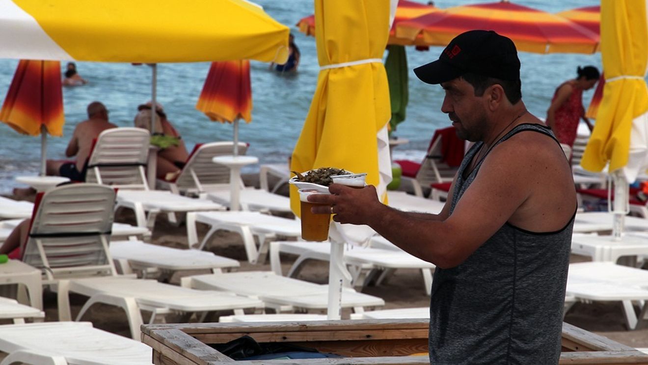 Ministrul Turismului spune că numărul turiștilor străini care au vizitat România în luna mai a fost de patru ori mai mare față de anul trecut