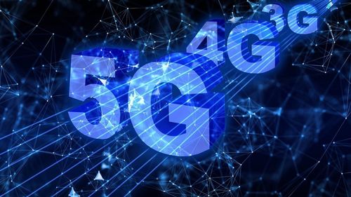 Studiu EY: Peste jumătate dintre companiile globale anunță investiții în tehnologia 5G