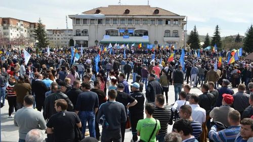 Președintele Iohannis a promulgat legea care dă sindicatelor noi puteri și drepturi. Grevele vor putea fi declanșate mai ușor