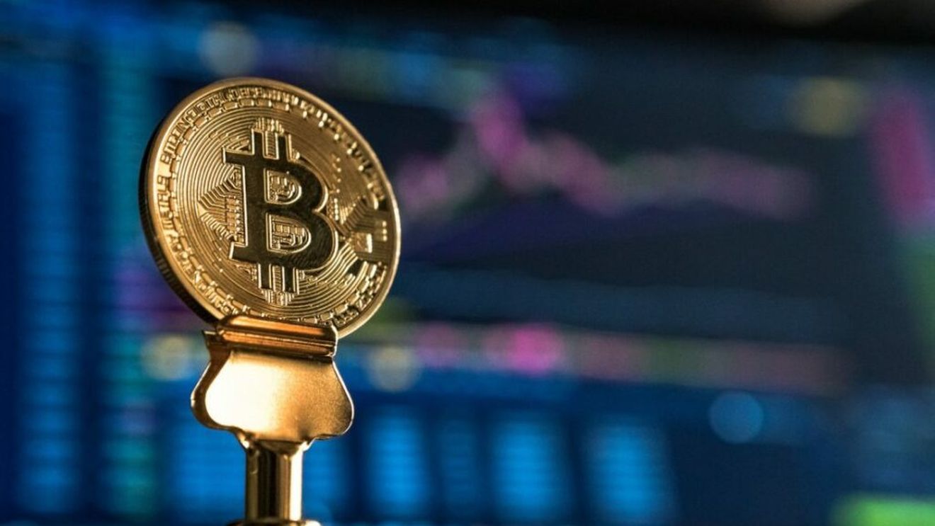 Bitcoin a coborât sub 40.000 de dolari, după ce autorităţile chineze au avertizat că aceste criptomonede „nu sunt monede adevărate”