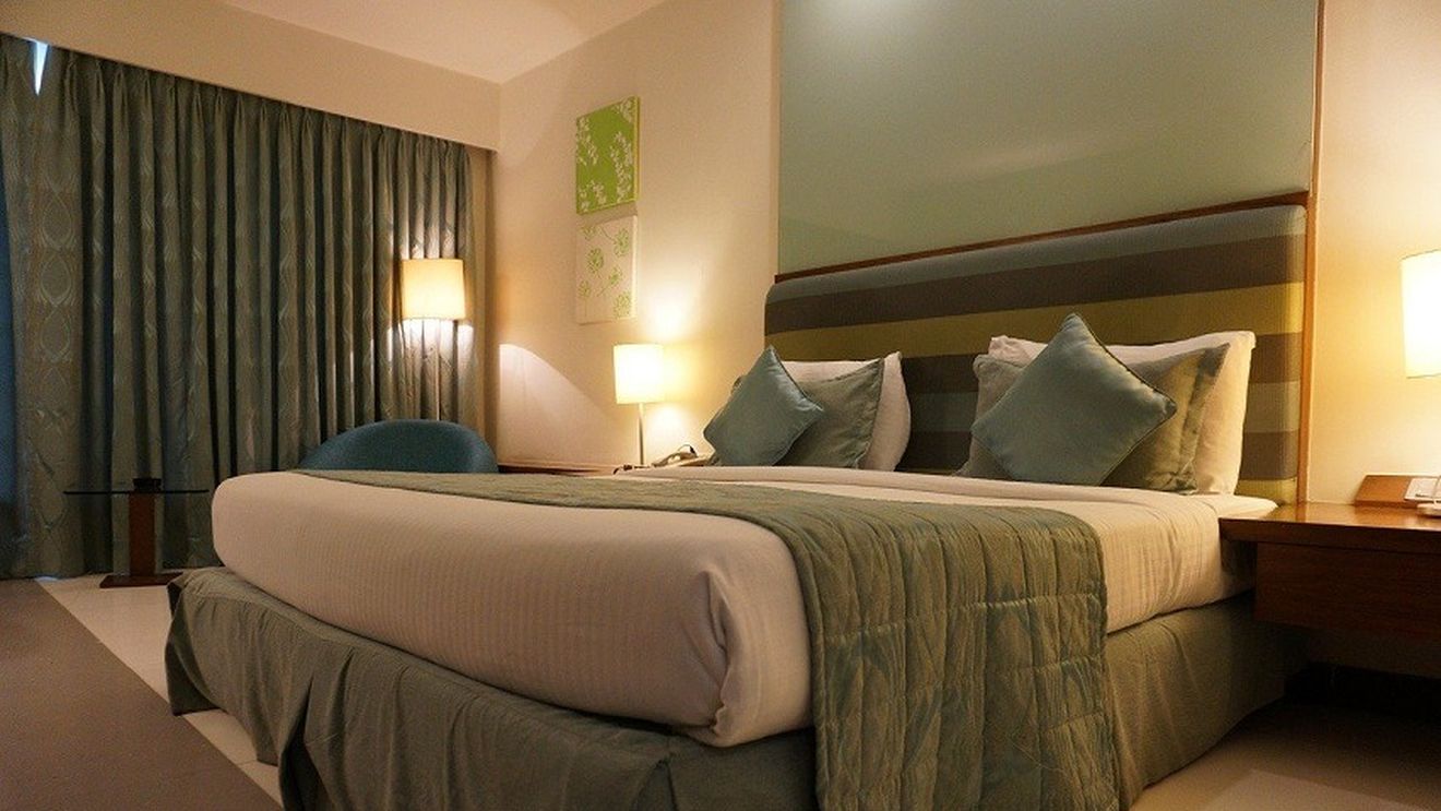 România, printre țările din UE cu cea mai mare creștere a nopților petrecute în unităţile de cazare turistică de către vizitatorii internaţionali