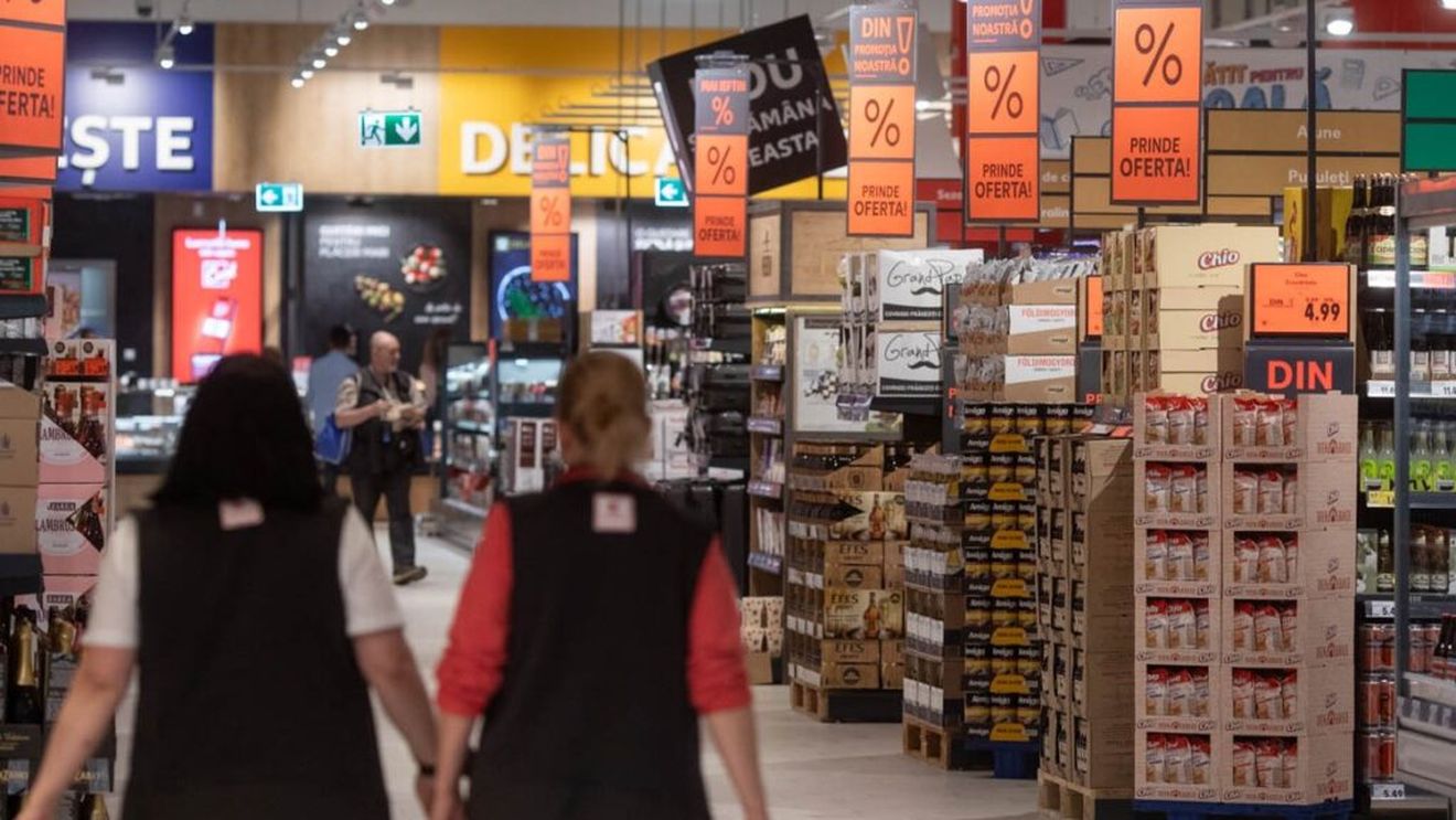 FOTO Cum va combate România „shrinkflation”, pe model francez. Retailerii vor fi obligați să marcheze produsele pentru care au redus dimensiunea dar au menținut prețul