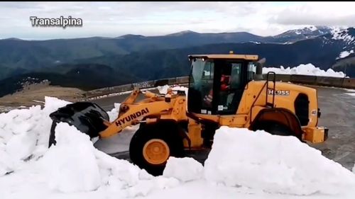 Circulaţie închisă pe DN 67 C - Transalpina sâmbătă şi duminică pentru un raliu