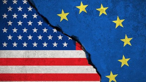 UE intenționează să impună tarife la produse americane în valoare de 100 de miliarde de euro dacă discuţiile bilaterale eşuează (Bloomberg)