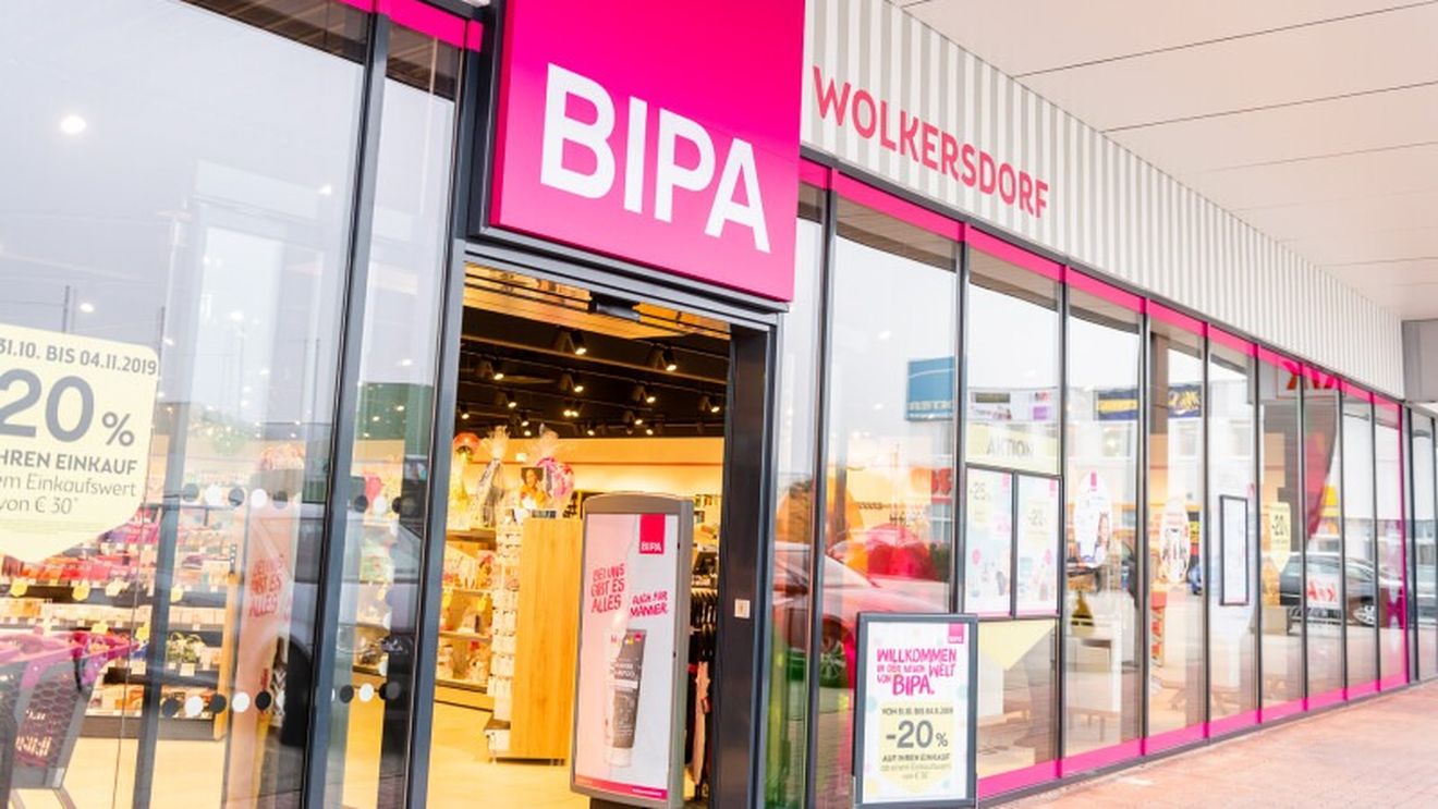 Un nou lanț de magazine de beauty intră puternic în România: BIPA, un concurent serios pentru DM