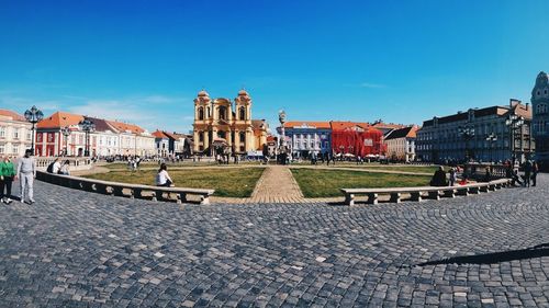 Greva spontană la Societatea de Transport Public Timişoara / Şoferii de troleibuze nu au mai ieşit pe traseu, fiind nemulţumiţi că au restanţe salariale