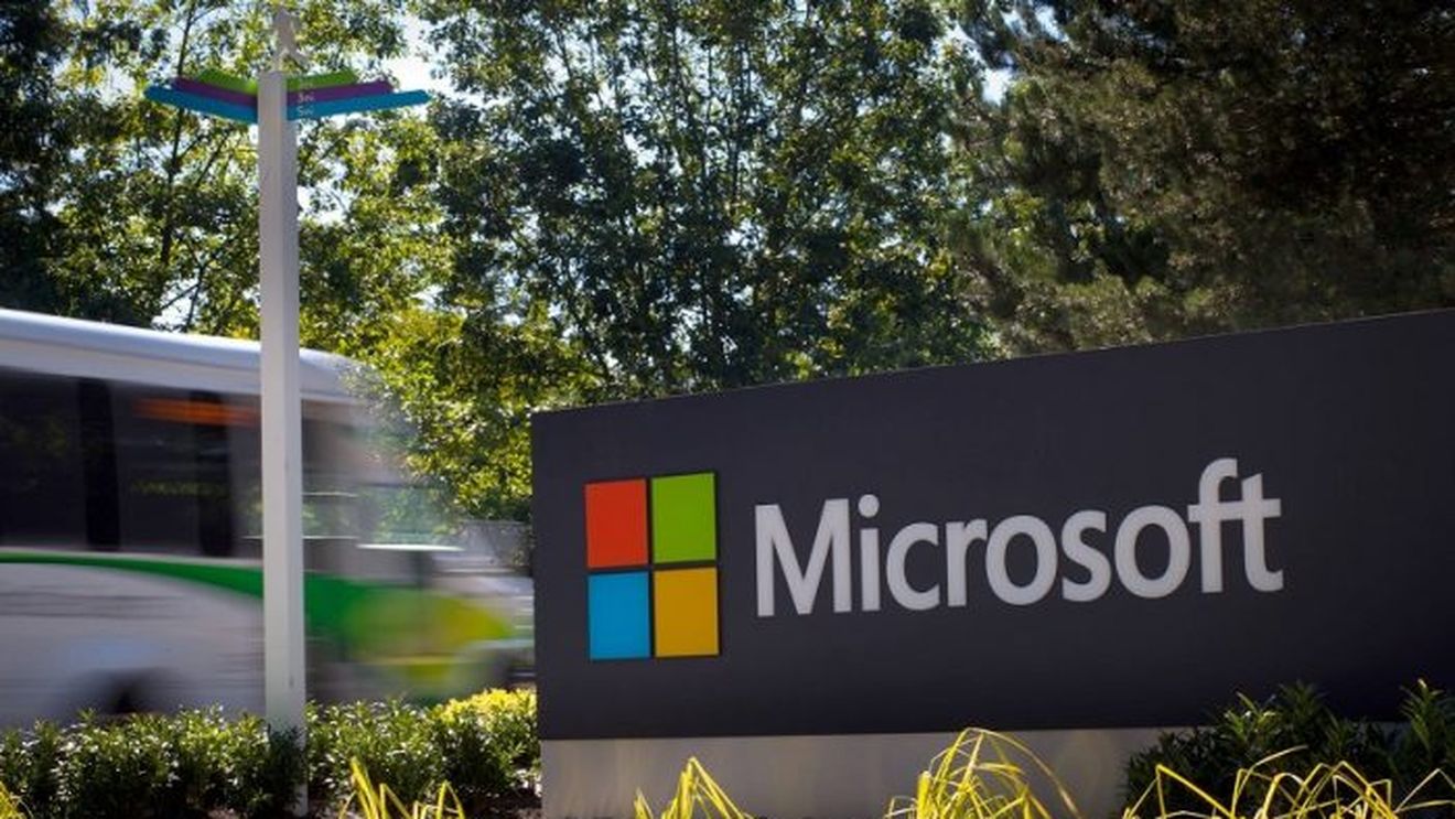 Gigantul Microsoft cumpără compania de inteligență artificială Nuance, pentru 16 miliarde de dolari. Comisia Europeană a aprobat tranzacția