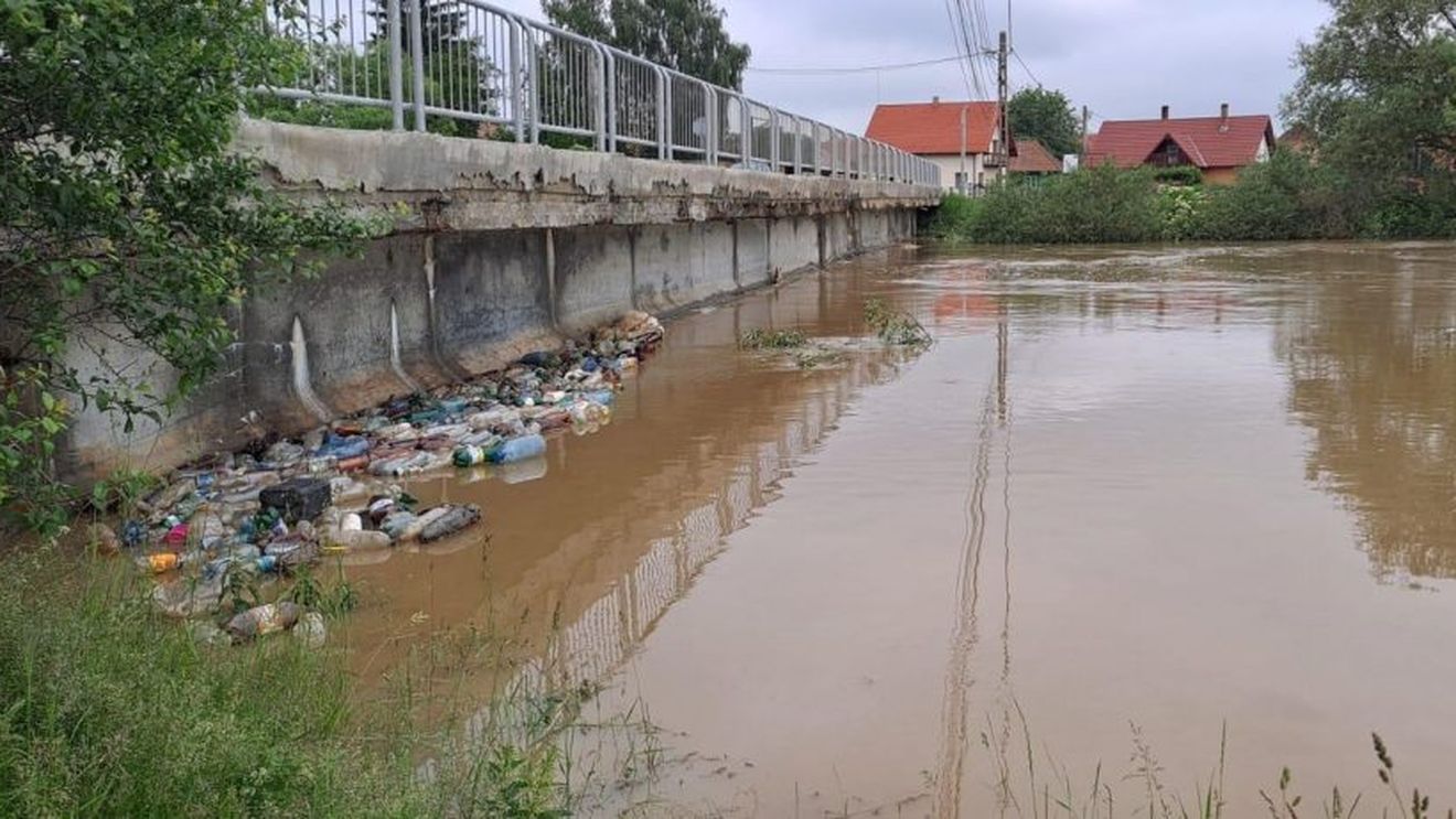 Inundațiile, principalul risc asociat schimbărilor climatice în România - raport al Băncii Mondiale