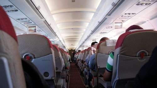 Companiile aeriene se gândesc să înlocuiască o parte din clasa business din avioane cu premium economy