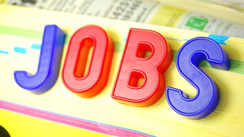 România înregistrează cea mai scăzută rată a locurilor de muncă vacante din regiunea Europei Centrale și de Est, de 0,6%, urmată de Polonia cu 0,8% și Slovacia cu 1%