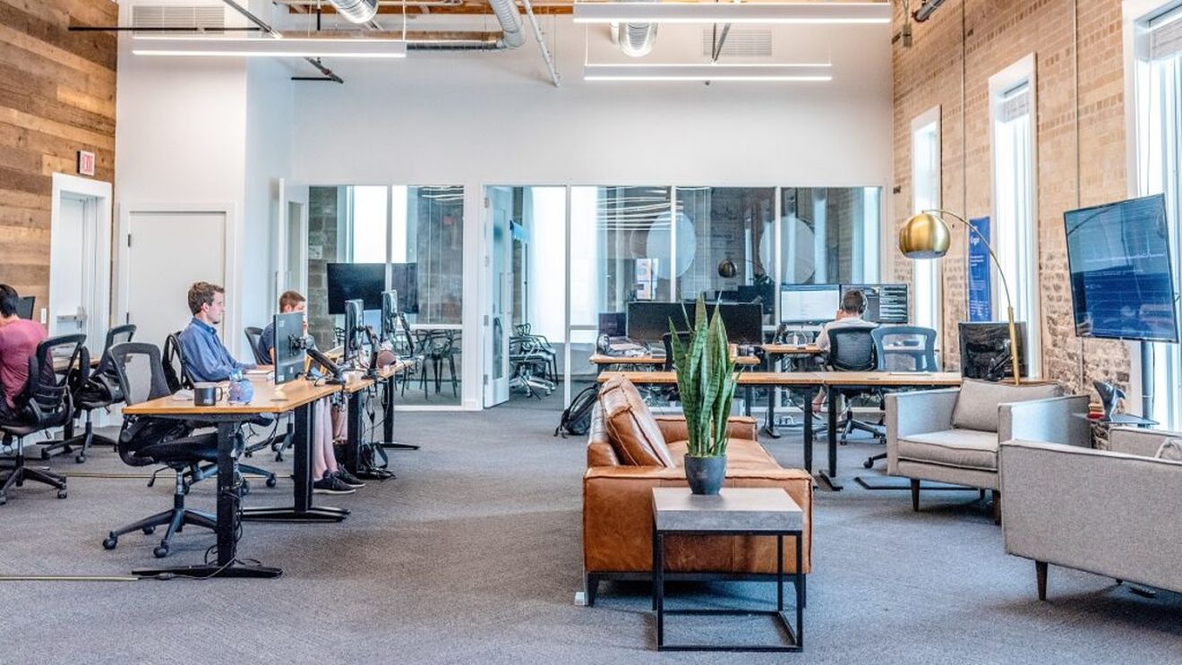 Registrul Comerțului: Peste 1.600 de companii cu capital străin au fost înființate în România, în primele trei luni din 2024