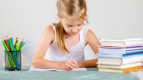 Ministrul Fondurilor Europene, apel către părinți: Fondurile de 500 de lei virate pe cardurile educaționale pentru anul școlar 2024–2025 mai pot fi utilizate doar până la 31 august