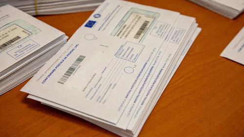 Poșta Română anunță că persoanele care încă nu au primit cardurile de la Guvern o sa le primească până la sfârșitul lunii februarie