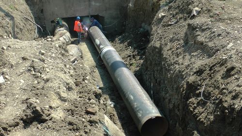 Francezii de la Veolia cumpără rivalul Suez pentru 13 miliarde de euro. Comisia Europeană a aprobat tranzacția