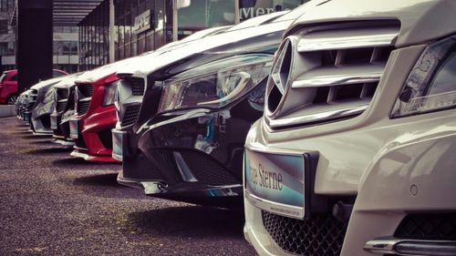 Comisia Europeană lansează în 30 ianuarie un dialog strategic privind viitorul industriei automobilelor în Europa