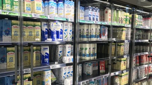 Consiliul Concurenței anunță ieftinirea laptelui românesc, cu cel puţin 20%, de la 1 mai