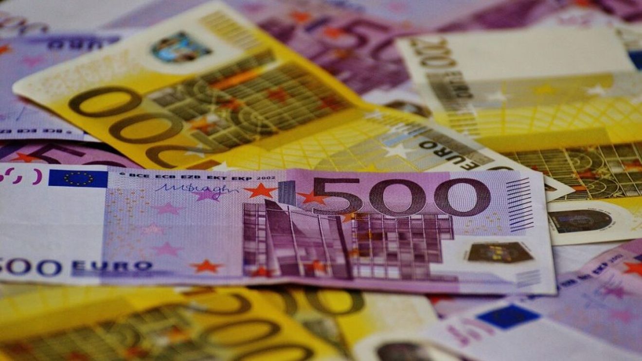 Surse Reuters: Grecia se va împrumuta de pe pieţe în 2023 cu până la opt miliarde de euro / Este cea mai îndatorată țară din zona euro
