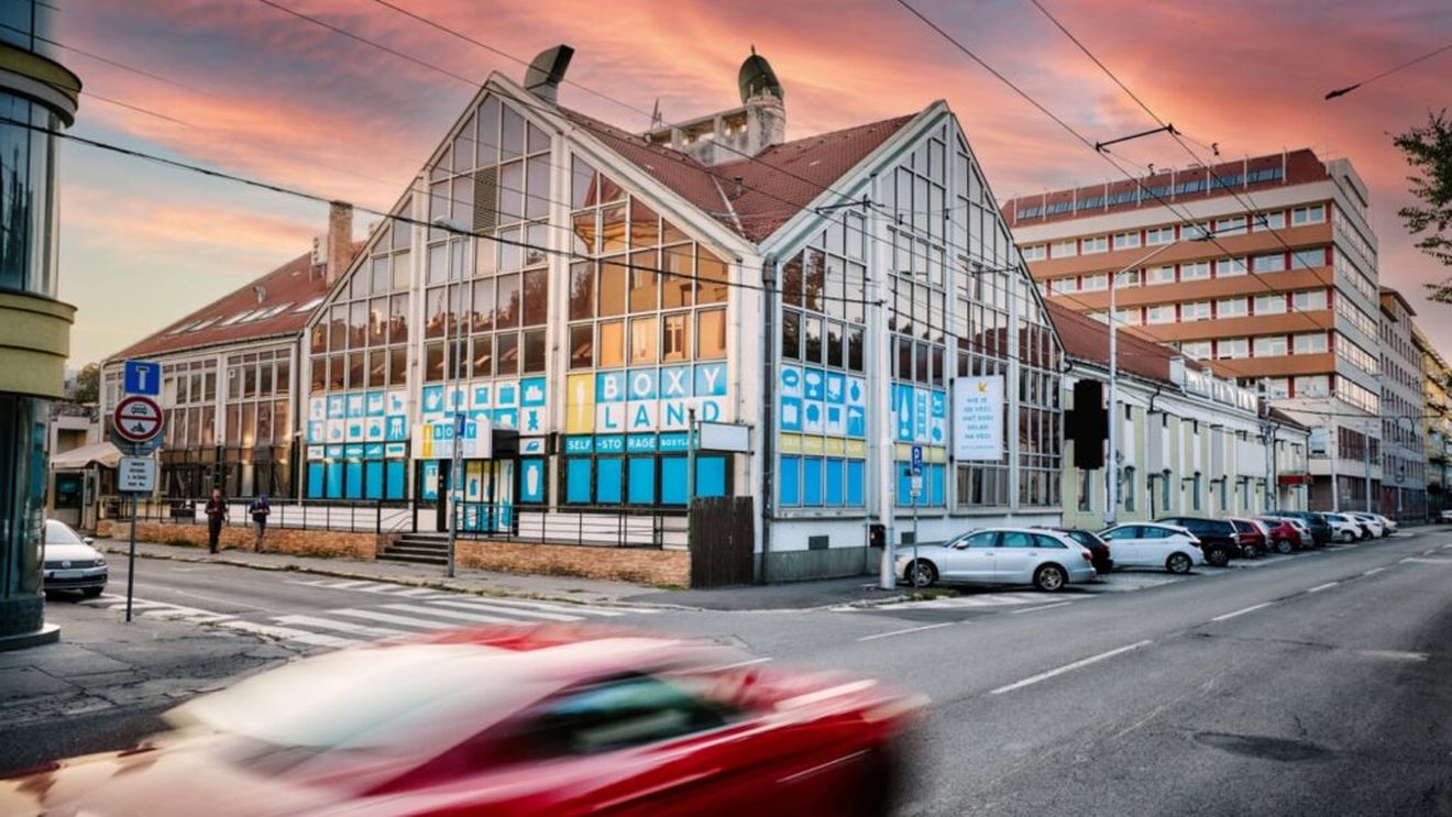 Compania de stocare Boxyland se lansează în România și deschide în București primul spațiu de depozitare complet automatizat