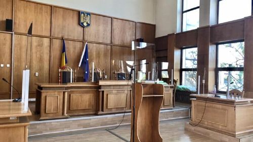 Sindicat al grefierilor: Nu se introduc noi beneficiari de pensii de serviciu, ci se reorganizează categoria profesională