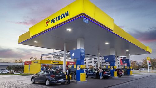 Petrom a scumpit carburanții pentru a șasea oară în acest an /  Benzina, tot mai aproape de 7,5 lei pe litru