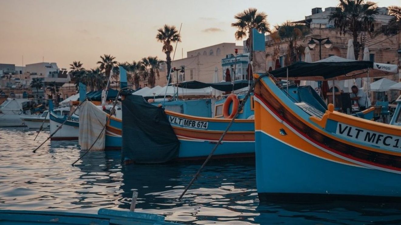 Malta va acoperi o parte din cheltuielile de cazare făcute de turişti în această vară / Turiştii care călătoresc pe cont propriu şi rezervă minimum trei nopţi de cazare la un hotel pot primi până la 100 de euro