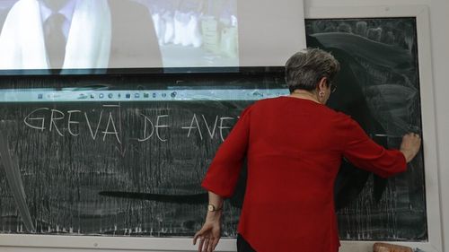 Protest în educație în timpul orelor de lucru / Sindicaliștii nu sunt de acord cu propunerile de măsuri care vizează domeniul