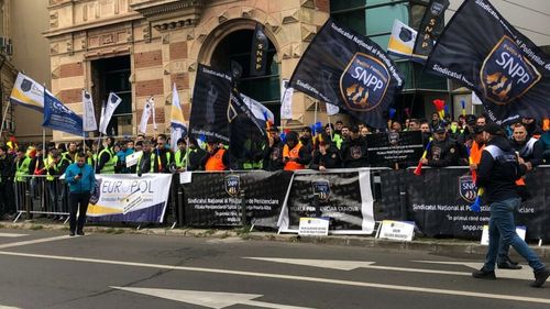 Lucian Bode le-a propus polițiștilor majorări salarii de la 1 iunie, cu plata pe 14 august și acordarea de sporuri