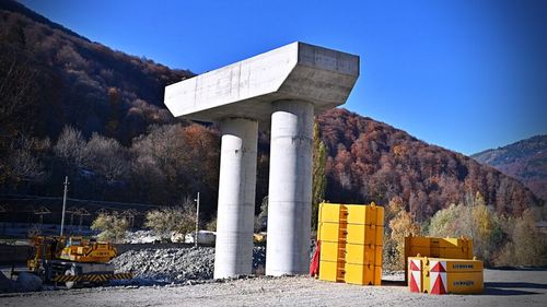 Centura Comarnic se scumpește cu 130 de milioane lei, ca urmare a surpărilor de teren și a modificărilor de traseu/ Lucrările sunt la doar 48% și ar trebui terminate până la sfârșitul anului