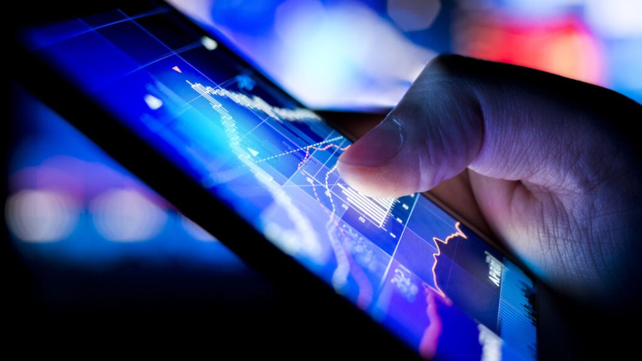 Industria fondurilor mutuale a crescut cu 3% în luna mai, la peste 50 de miliarde de lei