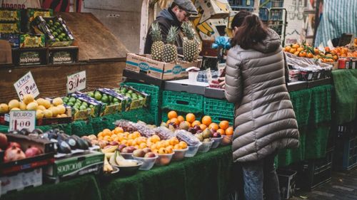 O asociație de fermieri din Olt a dezvoltat o aplicație pentru distribuirea  de legume, fructe şi produse lactate