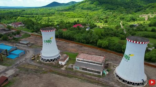 VIDEO Umbrărescu repară liniile ferate uzinale din combinatul siderurgic Oțelul Roșu