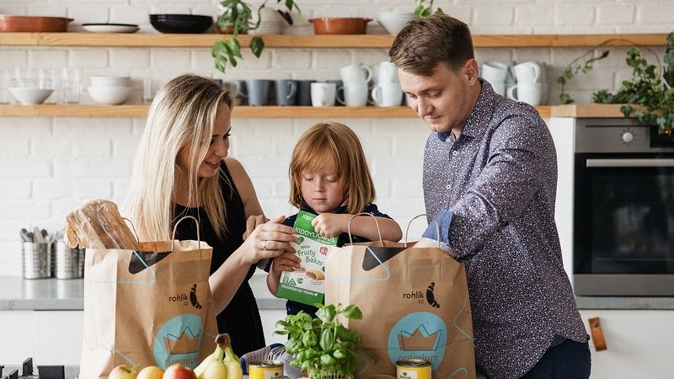 Supermarketul online Sezamo va angaja 1.000 de oameni în primul an pe piața din România