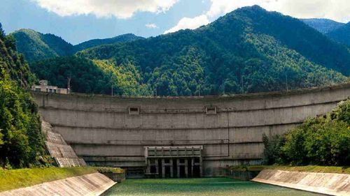 Hidroelectrica cumpără două rotoare de turbine ca să prelungească durata de viață a hidrocentralei Munteni cu 30 de ani