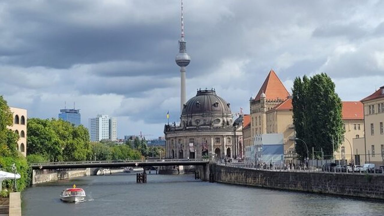 VIDEO La drum, cu bilet de tren european. Ce învață tinerii abia ajunși la majorat din călătoriile prin Europa, cu DiscoverEU