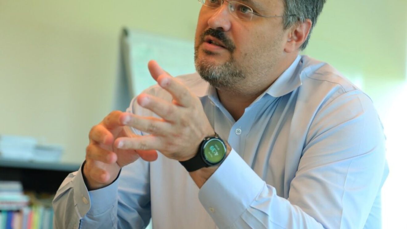 Ghinea, atac la Boloş pe tema pensiilor speciale: Un magistrat care lucrează până la 45 de ani are de 10 ori mai mult pensia medie decât un profesor. Se gândește să dea în judecată SRI pentru că nu i-a spus cât e pensia medie a foștilor angajați