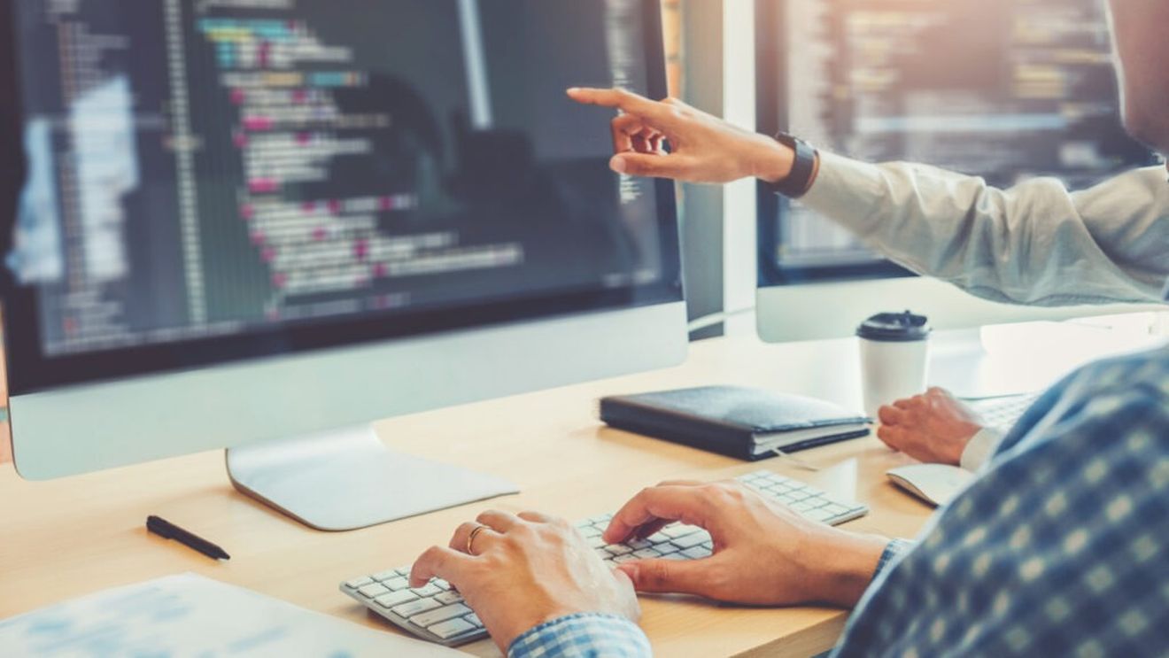 Dezvoltatorul clujean de software OVES Enterprise investește 250.000 de euro și deschide primul birou din Washington DC și al doilea din SUA