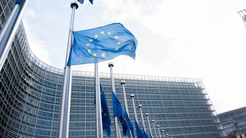 UE începe dezbaterile pentru a revizui regulile fiscale. Plafoanele de 3% deficit și 60% datorie publică ar putea crește