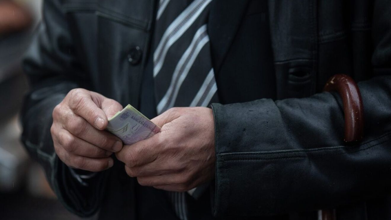 Budăi: Cât sunt în funcţia de ministru al Muncii nu va scădea nicio pensie în România, ba, dimpotrivă, mă voi lupta ca pensiile părinţilor şi bunicilor noştri să crească