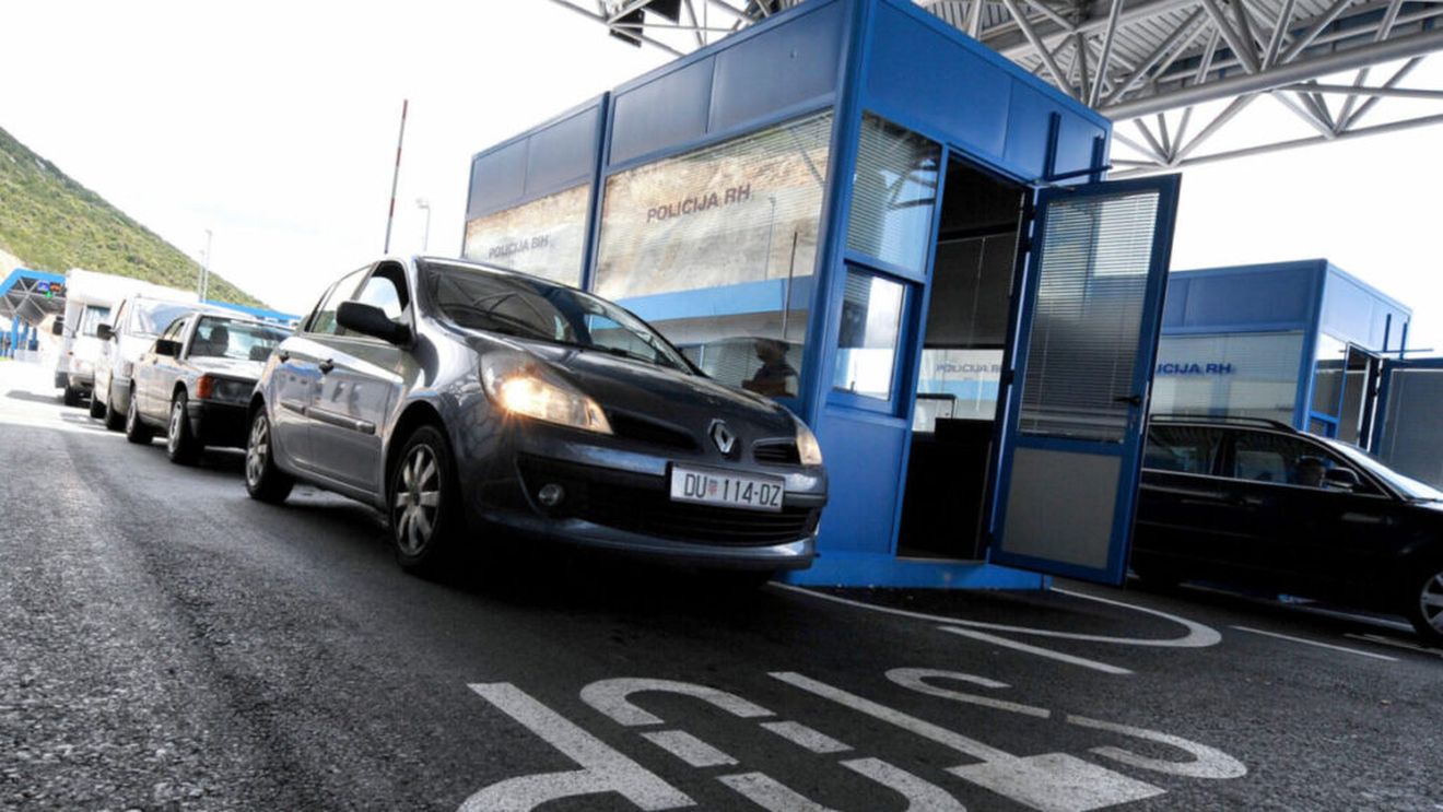 Adina Vălean, despre un mini-Schengen terestru România-Bulgaria-Grecia: Ar fi o presiune fabuloasă pe frontiera Schengen a României către Vest, către Ungaria. Nu cred că soluţii parţiale sunt cele pe care trebuie să le urmărim