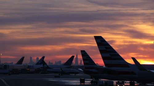 Mai multe companii aeriene și-au suspendat zborurile după atacul asupra Israelului