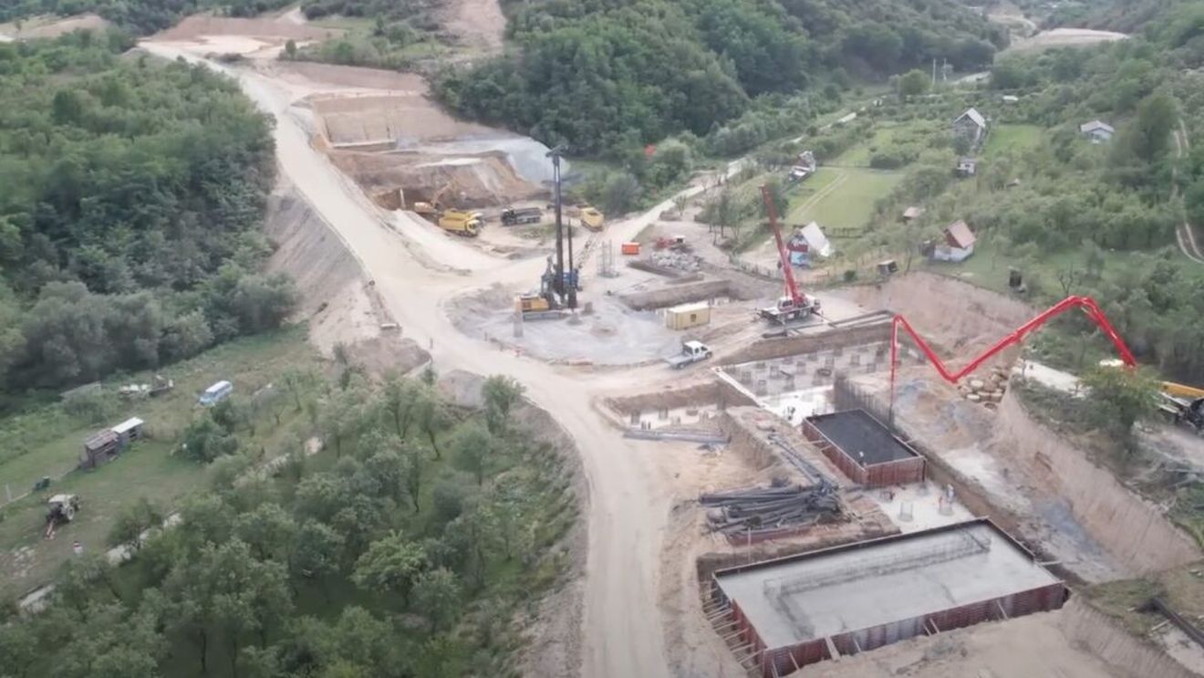 VIDEO Autostrada Sibiu - Pitești A1. Cele mai noi imagini de pe lotul 2 Boița - Cornețu, care trebuie finalizat în decembrie 2028 / Stadiul lucrărilor