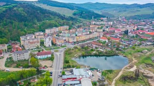 În județul Alba răsare un aquapark uriaș într-un mic oraș. O investiție majoră pe cinci hectare