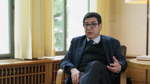 Philippe Aghion, laureatul francez al Nobelului pentru economie, spune că Europa nu ar trebui să permită Chinei şi Statelor Unite să monopolizeze inovaţia tehnologică