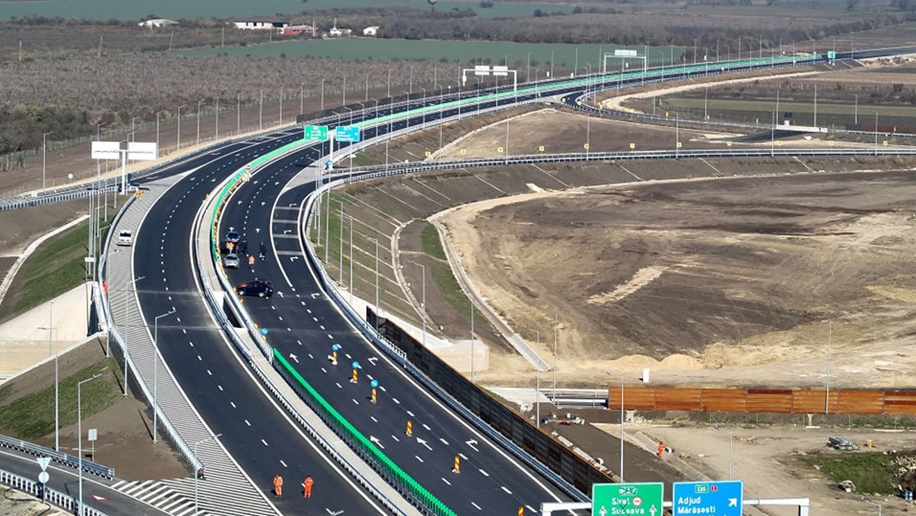 OFICIAL Circulație deschisă pe 11 kilometri din A7 Autostrada Moldovei, pe lotul cu „cocoașa” de la Focșani - VIDEO