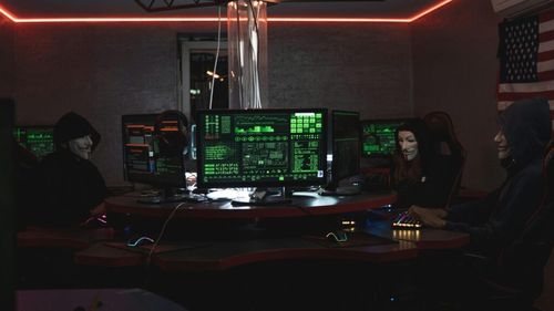 Studiu AON: Atacurile cibernetice zilnice la nivel global sunt o amenințare în valoare de 8.440 de miliarde de dolari/ În România sunt detectate între 20.000 – 30.000 de atacuri cibernetice pe zi